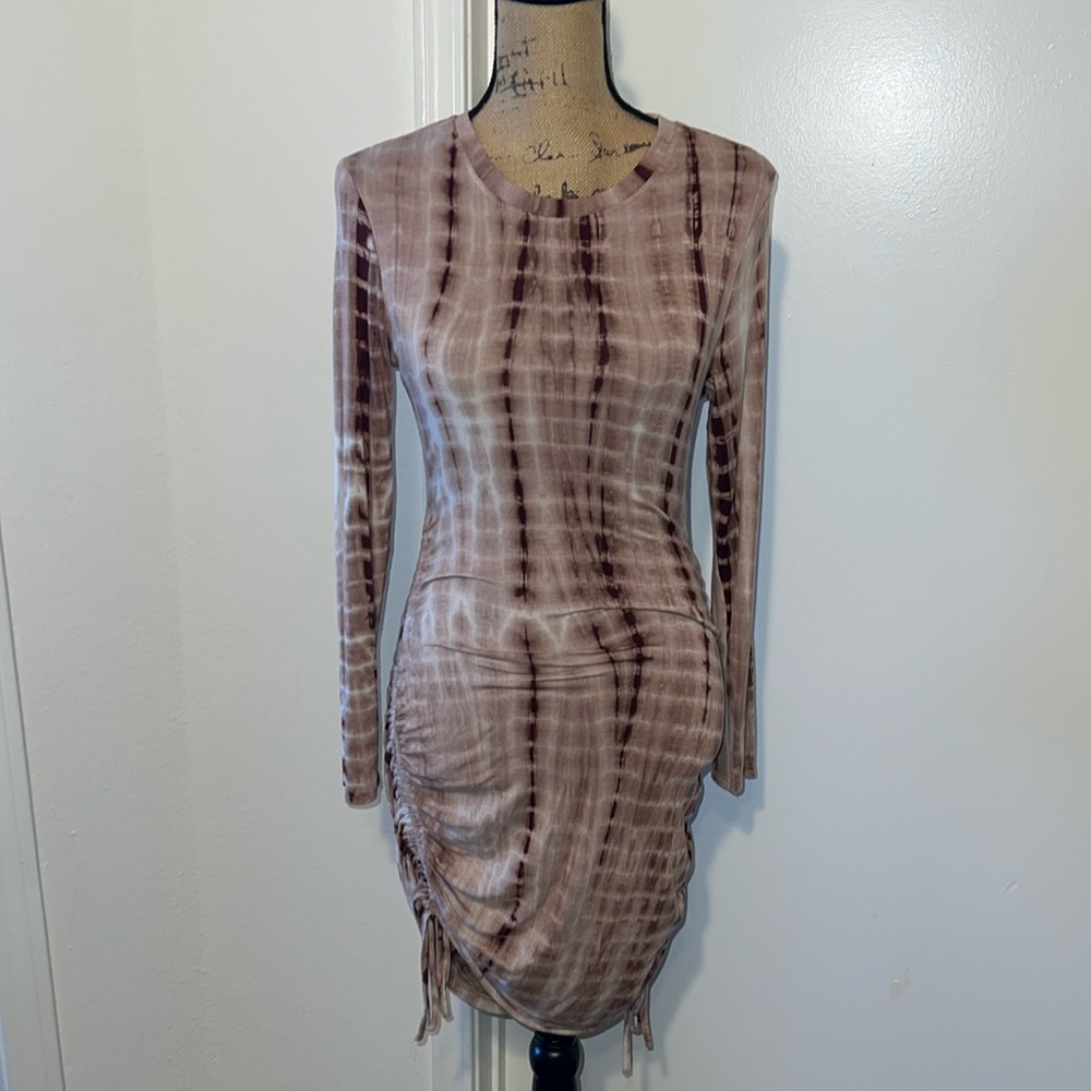 Everyday Chic Tie-Dye Ruched Dress